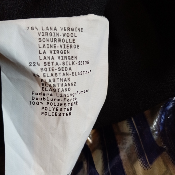 Elegant  Dress by ARMANI COLLEZIONI - Picture 14 of 16